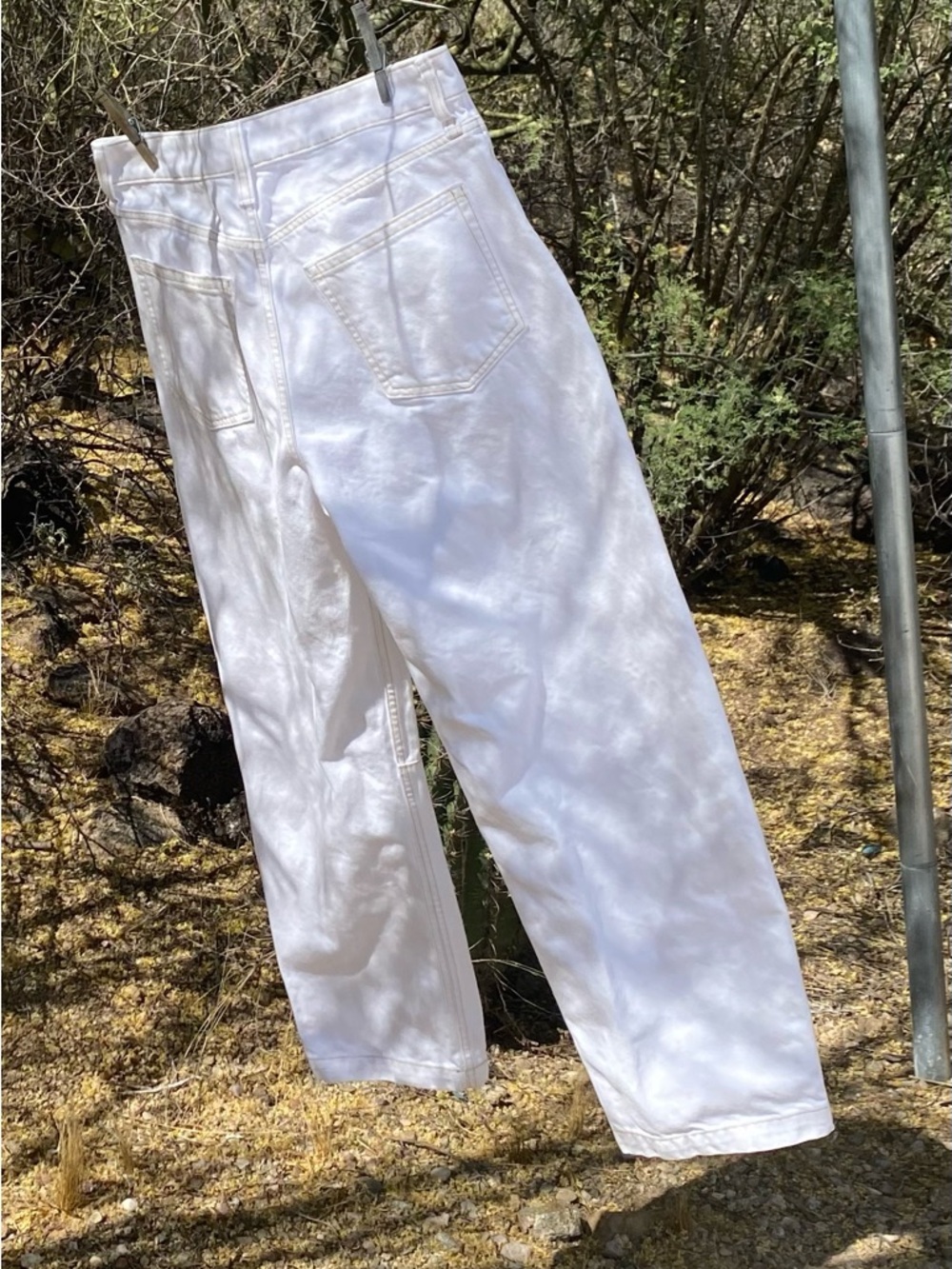 GAP High Rise Relaxed Barrel Jeans